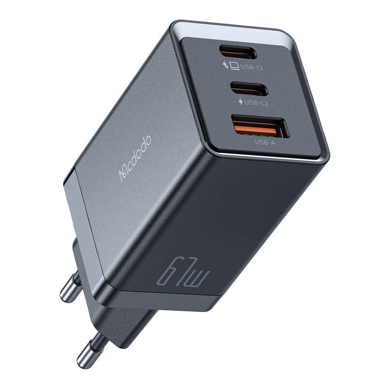 CH-1541 GaN sienas lādētājs ar USB, 2x USB-C, 1x USB, 67W (melns)